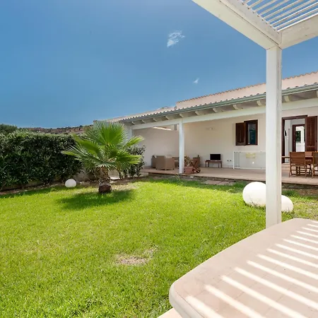 Fiorita Apartment